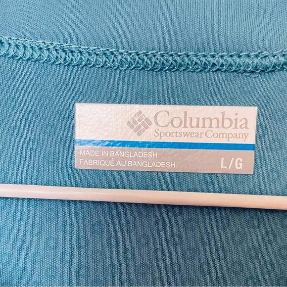 Columbia Women’s size Large workout top - Picture 3 of 7
